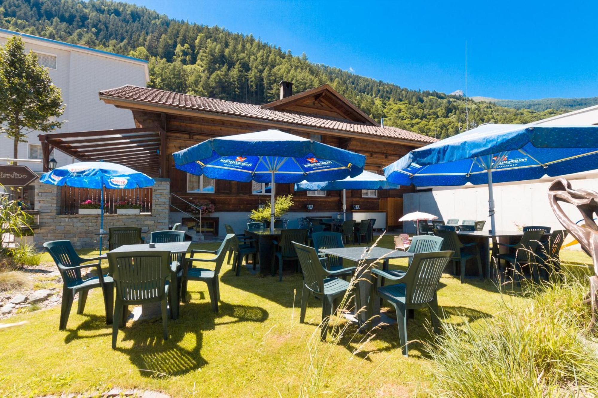 Ristorante Pensione Chalet Stazione Poschiavo Dış mekan fotoğraf