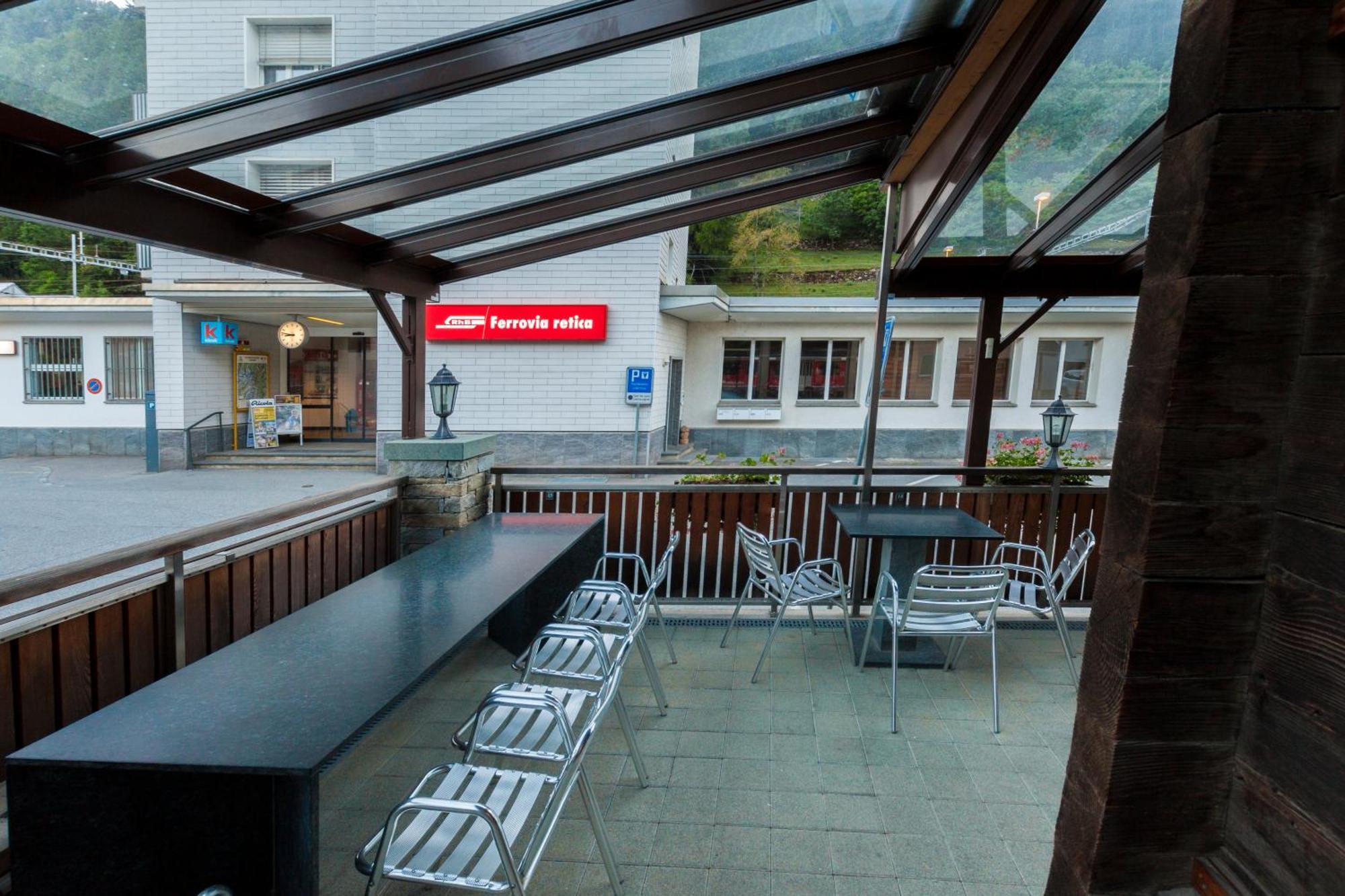 Ristorante Pensione Chalet Stazione Poschiavo Dış mekan fotoğraf