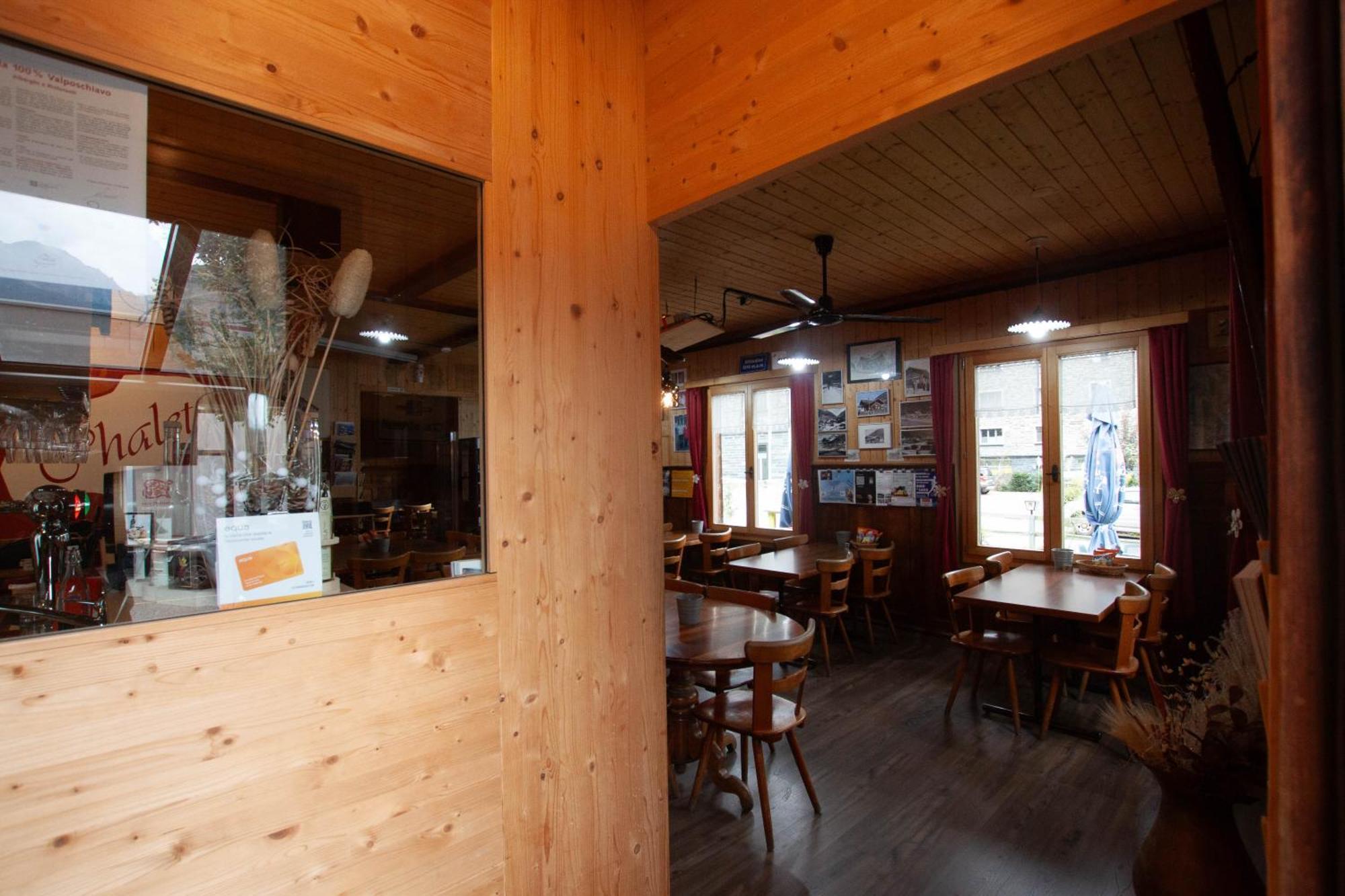 Ristorante Pensione Chalet Stazione Poschiavo Dış mekan fotoğraf